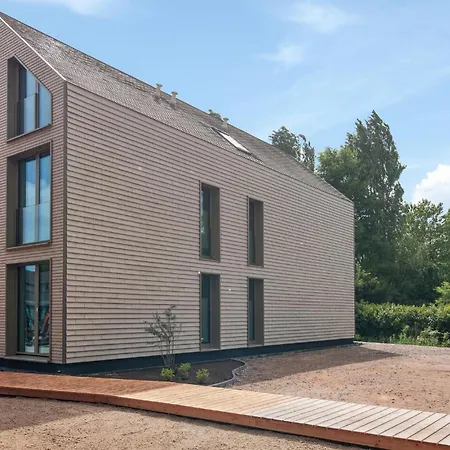 1 Bedroom Cozy In Tossens Apartment *